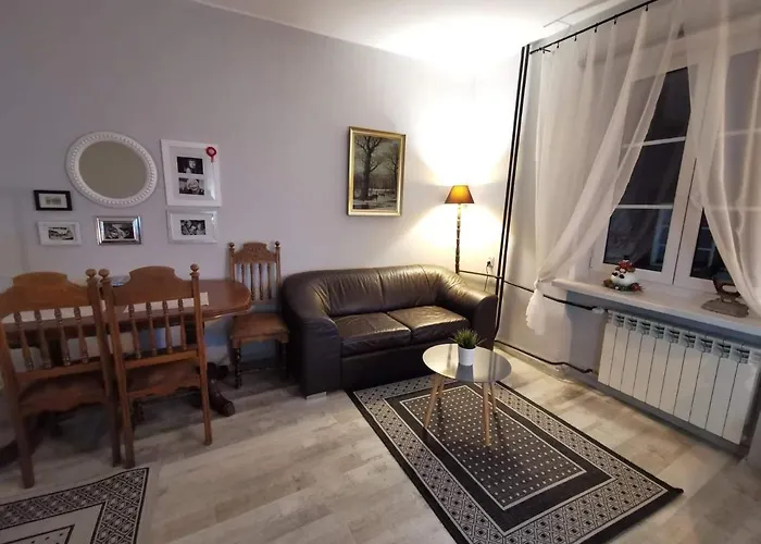 Cozy Room In The Old Town